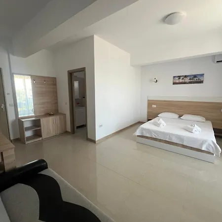 Christale Aparthotel 4*
