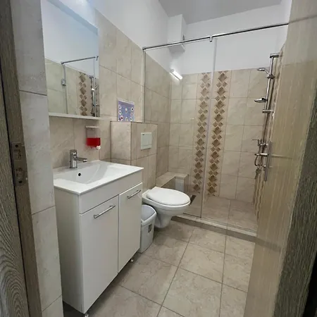 Christale Aparthotel 3*